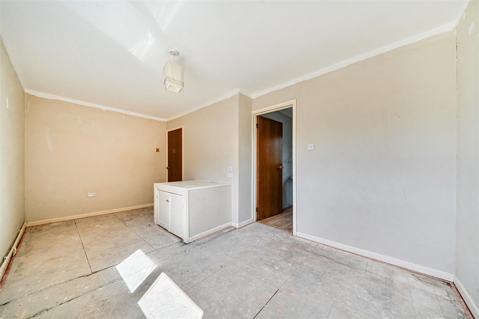 Clos Tirffordd, Penllergaer, Swansea, SA4 9BY